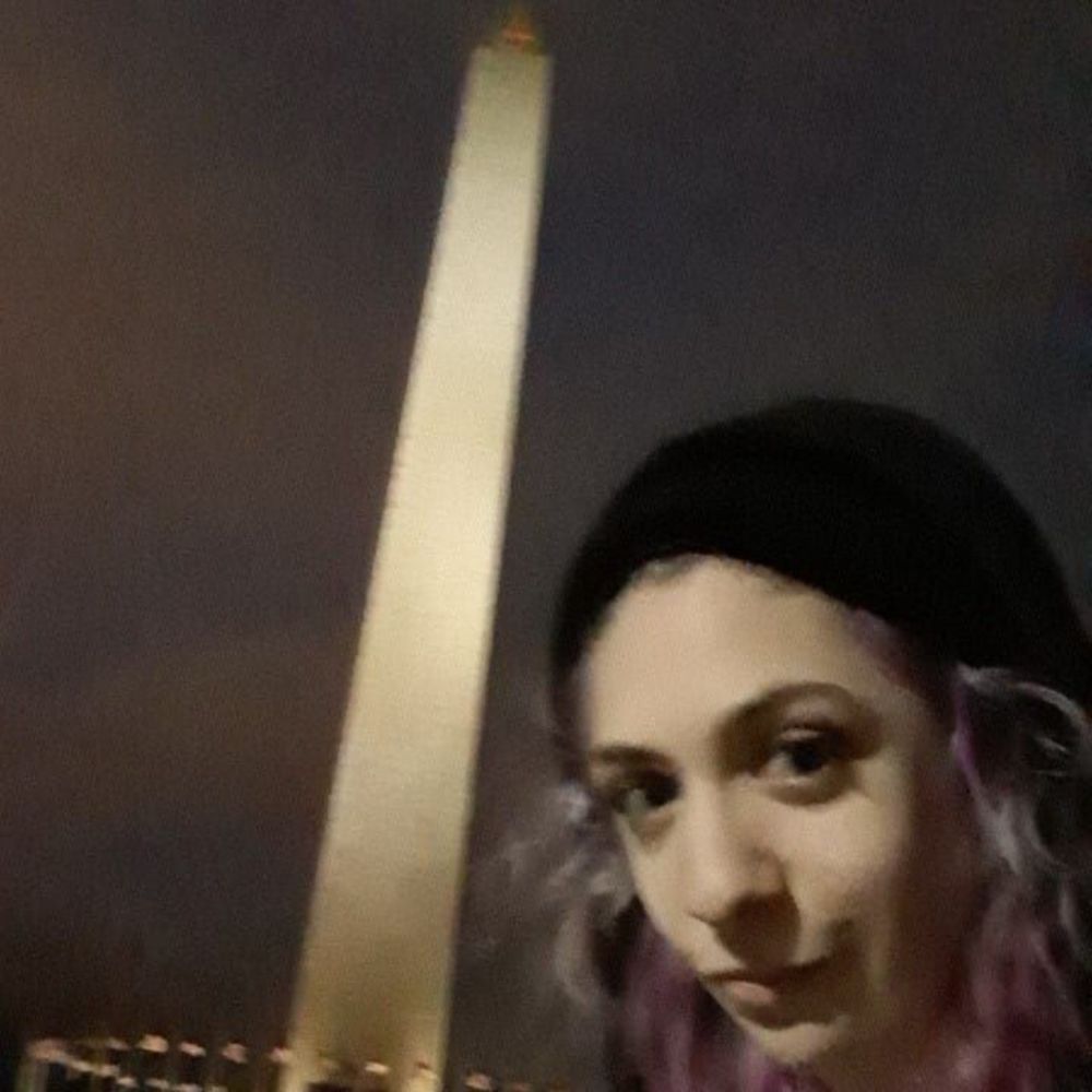 Meet your Posher, Alyssa